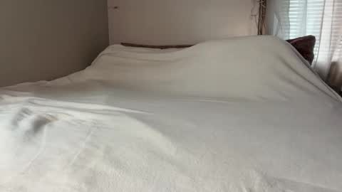 Snapshot of minahoneyy38 chatting on 03-11-26, 10:38 Mina online show from 03-11-26, 10:38