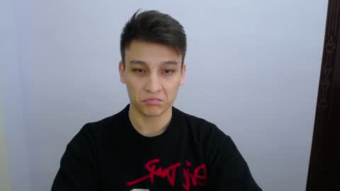 Snapshot of minato_kabuki chatting on 12-25-24, 04:12 MINATO online show from 12-25-24, 04:12