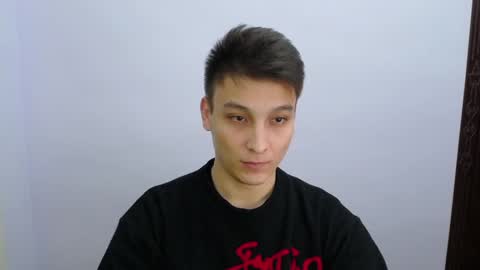 Snapshot of minato_kabuki chatting on 12-28-24, 03:04 MINATO online show from 12-28-24, 03:04