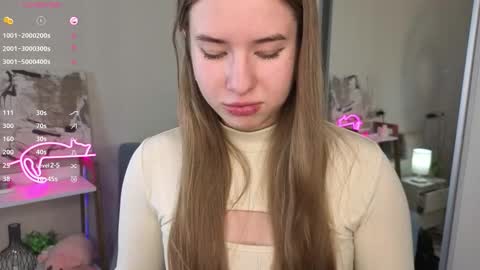 Milly online show from 10-14-25, 02:40