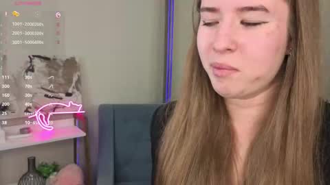 Milly online show from 10-17-25, 07:16