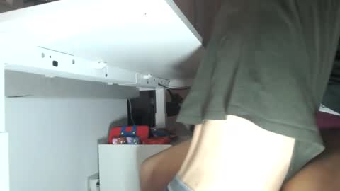 Snapshot of mindly chatting on 10-18-25, 11:27 Mindly online show from 10-18-25, 11:27