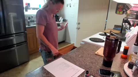 Mindy Mars online show from 11-17-25, 04:46