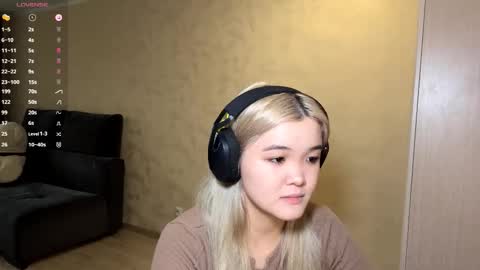 Kate online show from 10-14-25, 05:08