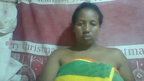 Snapshot of minie4tina chatting on 12-17-24, 02:11 Minie4Tina online show from 12-17-24, 02:11