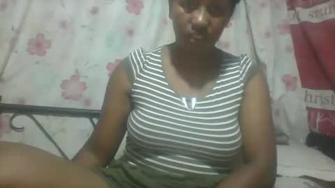 Snapshot of minie4tina chatting on 12-21-24, 06:41 Minie4Tina online show from 12-21-24, 06:41