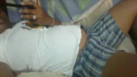 Snapshot of minie4tina chatting on 02-11-25, 09:53 Minie4Tina online show from 02-11-25, 09:53