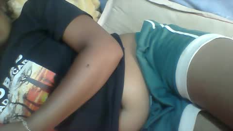 Snapshot of minie4tina chatting on 02-25-25, 10:58 Minie4Tina online show from 02-25-25, 10:58