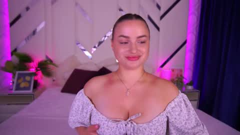 Snapshot of minifox_ chatting on 09-28-25, 06:19 minifox_ online show from 09-28-25, 06:19