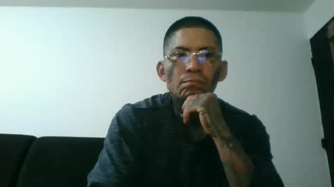 Snapshot of miniimgra chatting on 11-16-25, 01:55 miniimgra online show from 11-16-25, 01:55
