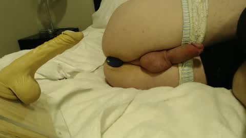 Snapshot of minime1920 chatting on 02-14-26, 03:09 minime1920 online show from 02-14-26, 03:09