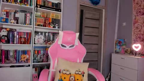 Snapshot of minionkaaa chatting on 02-01-26, 11:09 Ariana online show from 02-01-26, 11:09