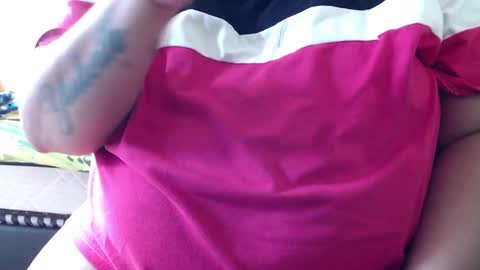 Snapshot of minnie_bbw69 chatting on 02-02-25, 07:35 Andrea online show from 02-02-25, 07:35
