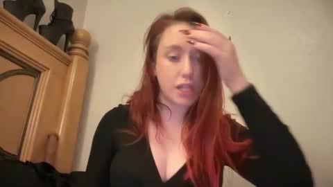 Snapshot of minnyminx chatting on 03-10-26, 11:37 Minx online show from 03-10-26, 11:37