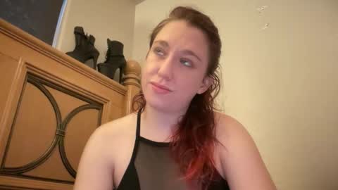Snapshot of minnyminx chatting on 03-16-26, 11:36 Minx online show from 03-16-26, 11:36