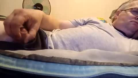 Stephano online show from 10-28-25, 08:00