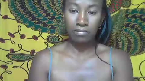 minouch211907 online show from 10-11-25, 08:02