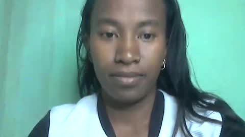 minouch211907 online show from 05-20-26, 02:40