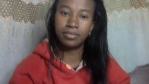 Snapshot of minouch211907 chatting on 06-15-26, 03:09 minouch211907 online show from 06-15-26, 03:09