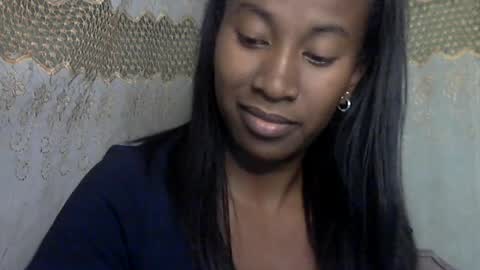 Snapshot of minouch211907 chatting on 07-15-26, 05:51 minouch211907 online show from 07-15-26, 05:51