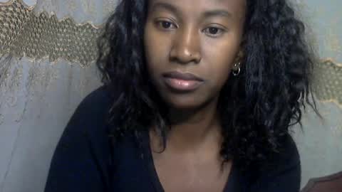 Snapshot of minouch211907 chatting on 07-19-26, 03:32 minouch211907 online show from 07-19-26, 03:32