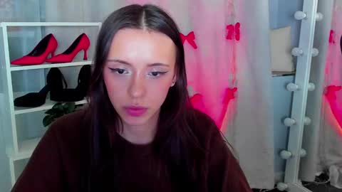 Snapshot of mipsymipson chatting on 01-20-25, 04:45 NEXT STREAM NOVEMBER 27282930 online show from 01-20-25, 04:45