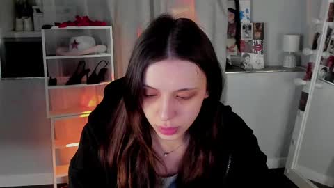 Snapshot of mipsymipson chatting on 04-12-26, 09:47 NEXT STREAM NOVEMBER 27282930 online show from 04-12-26, 09:47