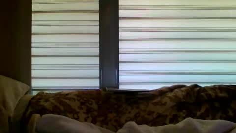 Snapshot of mir4oboi chatting on 11-12-25, 02:06 MIro1611 online show from 11-12-25, 02:06