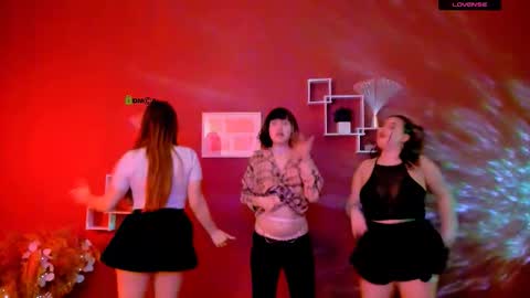 Snapshot of mira_cool_ chatting on 03-04-26, 08:59 Darling Mira online show from 03-04-26, 08:59