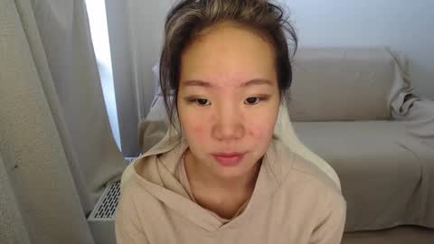 Snapshot of mira_g chatting on 09-24-25, 06:28 mira_g online show from 09-24-25, 06:28