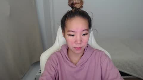 mira_g online show from 11-20-25, 01:22