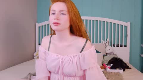 Snapshot of mira_glace chatting on 03-06-25, 01:24 Mira3 online show from 03-06-25, 01:24