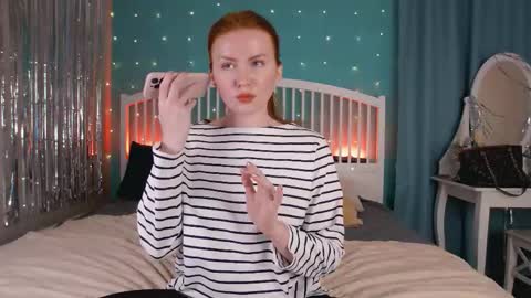 Snapshot of mira_glace chatting on 01-09-26, 01:47 Mira3 online show from 01-09-26, 01:47