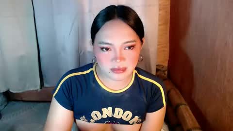 Mira Bella online show from 11-14-25, 01:15