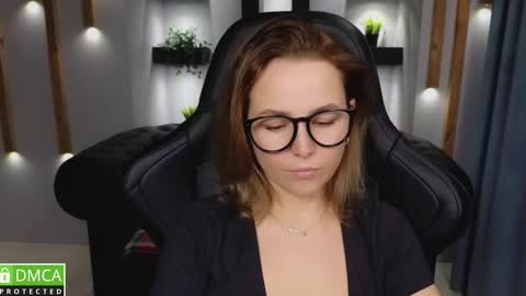 Mira online show from 12-21-24, 07:35