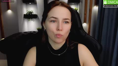 Mira online show from 02-28-25, 01:37