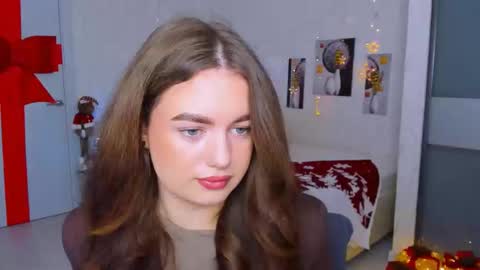 Emma online show from 01-31-25, 01:33