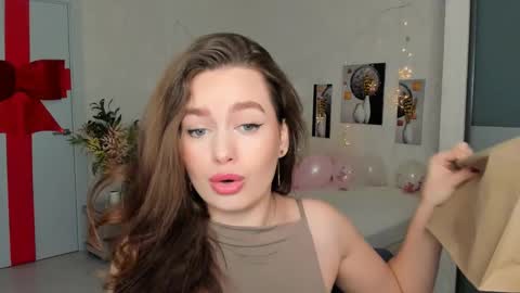 Emma online show from 02-19-25, 04:11