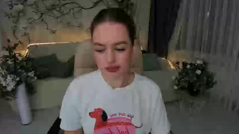 Emma online show from 11-09-25, 10:02