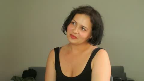 Snapshot of miradiaz chatting on 06-10-26, 08:24 Meera online show from 06-10-26, 08:24
