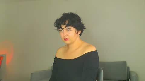 Snapshot of miradiaz chatting on 06-27-26, 08:52 Meera online show from 06-27-26, 08:52