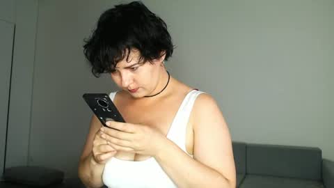 Snapshot of miradiaz chatting on 07-10-26, 12:19 Meera online show from 07-10-26, 12:19
