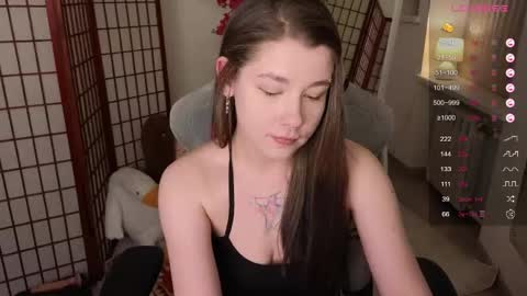 Snapshot of mirafalls chatting on 05-10-26, 06:18 Mira online show from 05-10-26, 06:18