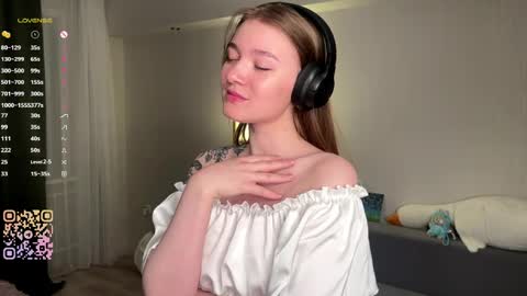 Mira online show from 04-06-26, 08:54