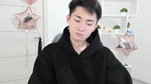 Snapshot of miram_yoo chatting on 12-06-24, 08:59 online show from 12-06-24, 08:59