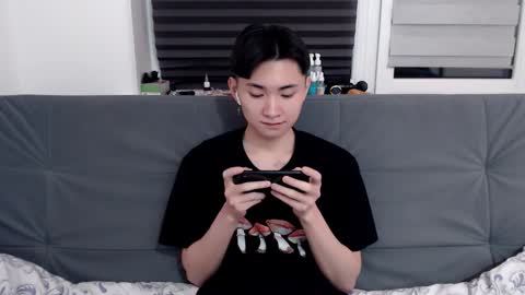 Snapshot of miram_yoo chatting on 02-07-25, 10:20 online show from 02-07-25, 10:20