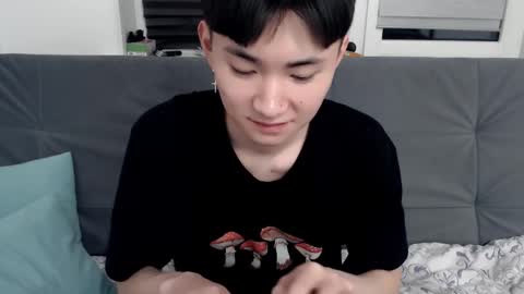 Snapshot of miram_yoo chatting on 02-09-25, 11:46 online show from 02-09-25, 11:46