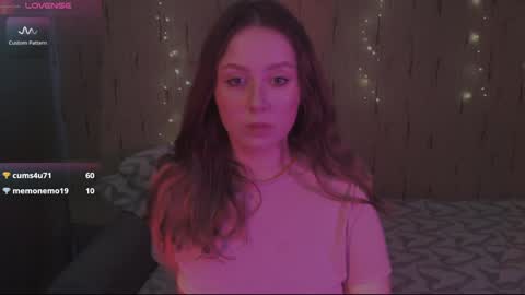 Kira online show from 01-28-25, 01:49