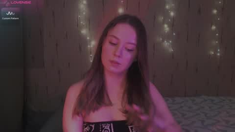 Kira online show from 02-17-25, 11:20