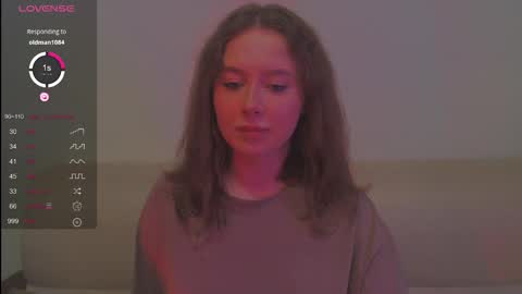 Kira online show from 10-27-25, 01:04